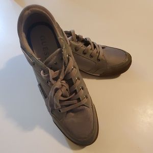Guess Mens Grey Shoes Size 10.5